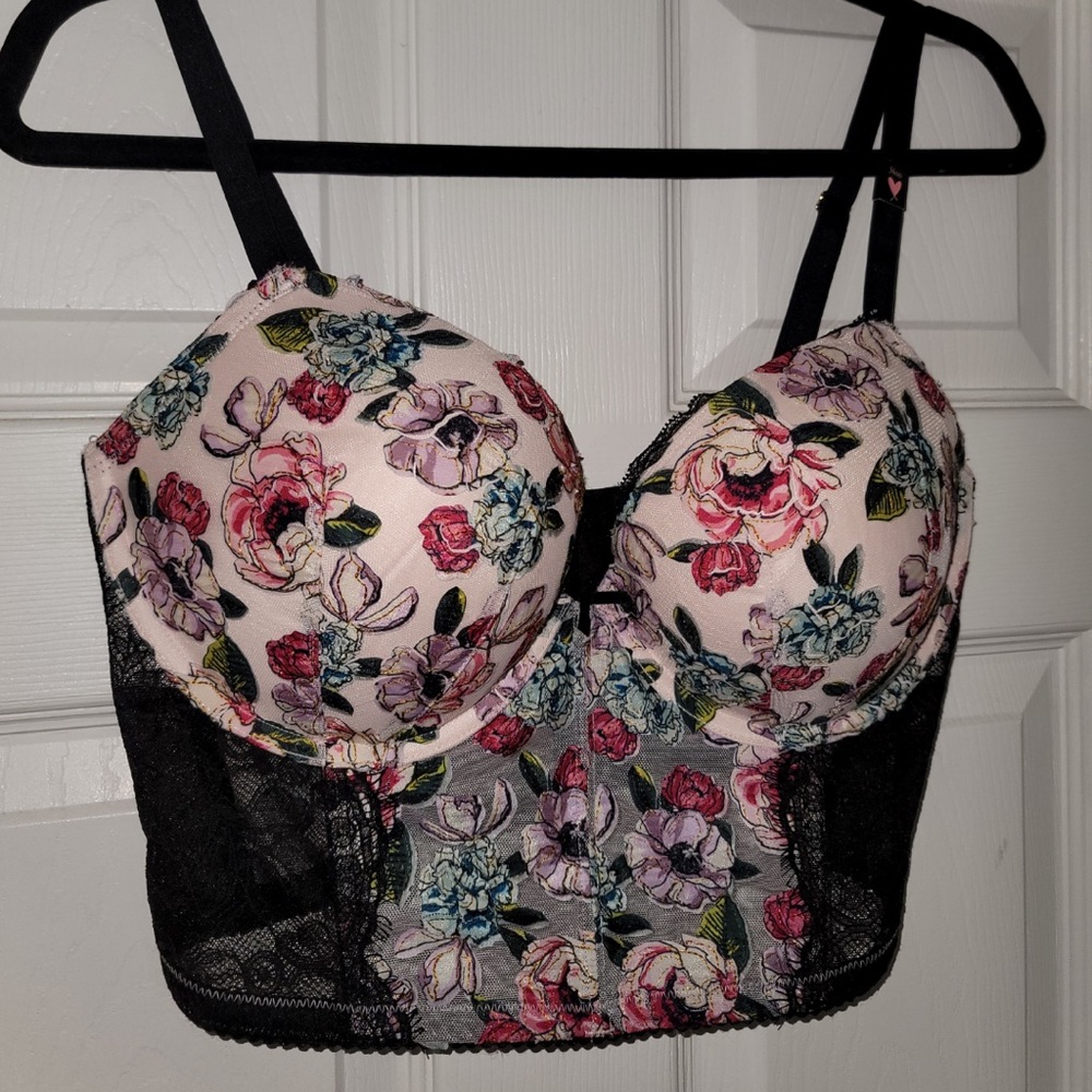 Size 36 DD bustier/ bra. New with tags